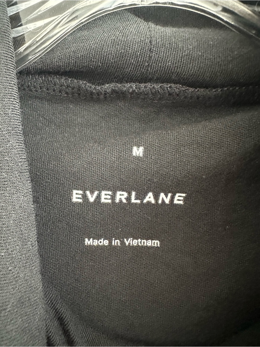 Everlane The Air Turtleneck in Black Size: M, NWOT - Picture 8 of 11
